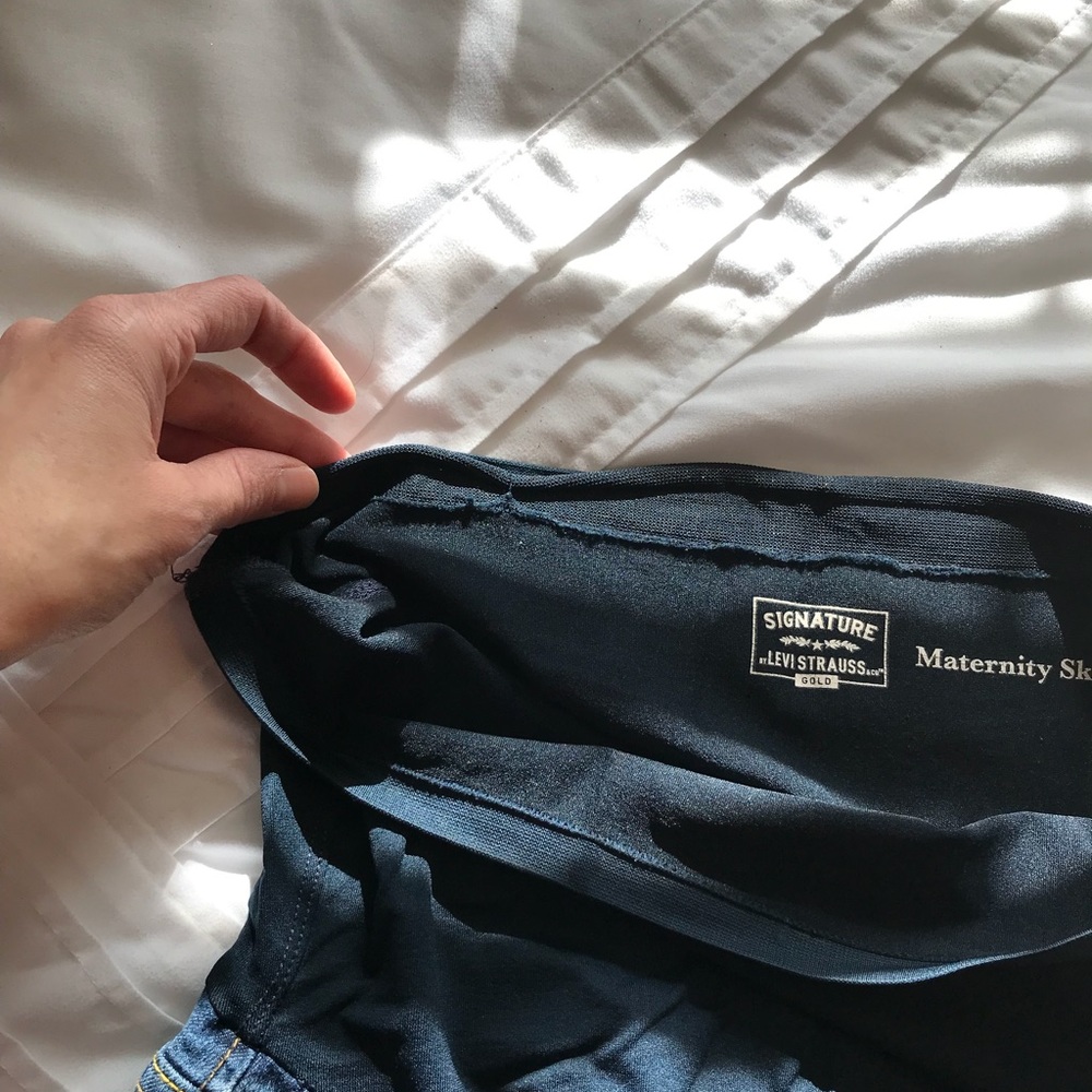 Maternity Jeans - Picture 4 of 5